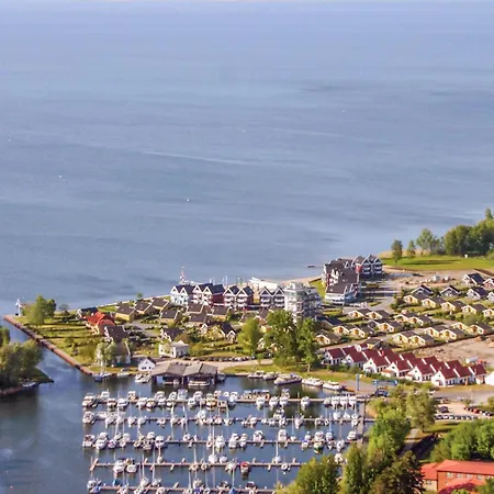 2 Bedroom Stunning In Rechlin Vakantiehuis *